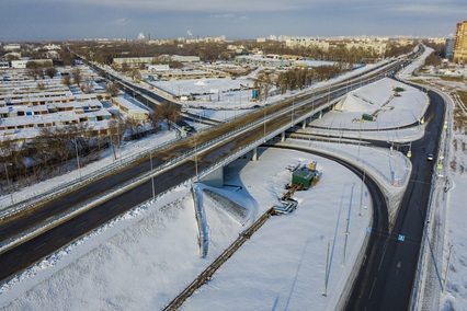 Дмитрий Азаров дал старт рабочему движению по новому участку моста через реку Самара